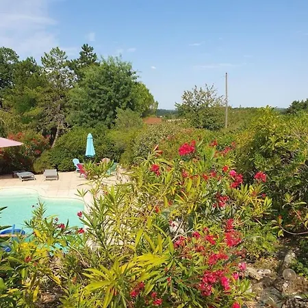 Les Lauriers : Piscine Chauffee Et Climatisation 4* Sigoulès